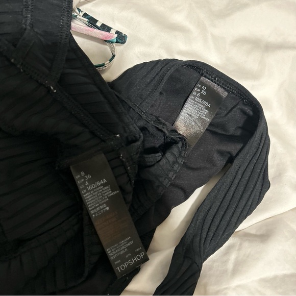 Topshop ribbed matching bikini set - Picture 2 of 3